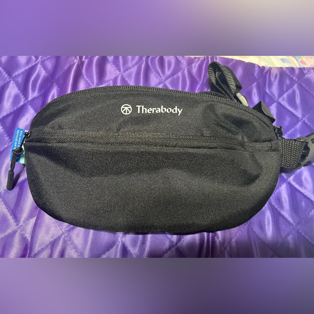 Therabody Black Men's Bag